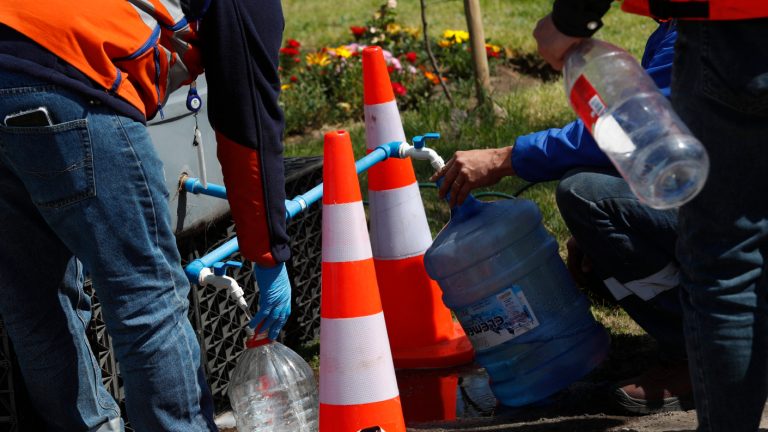 Estas son las seis comunas de la Región Metropolitana que sufrirán megacorte de agua