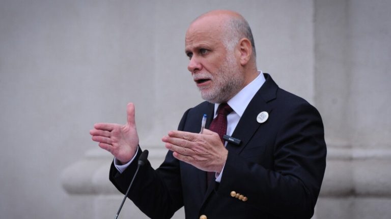 Elizalde respondió a la oposición: “La crisis migratoria venía de antes y hoy tenemos cifras mejores”