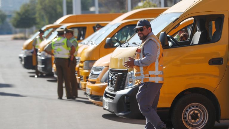 Nueva pelea escolar: Batalla campal en La Florida involucra a cerca de 40 estudiantes