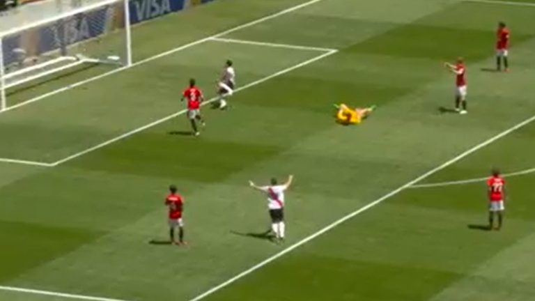 Gol y lesión: La insólita situación que se dio en el partido de River vs Urawa Red