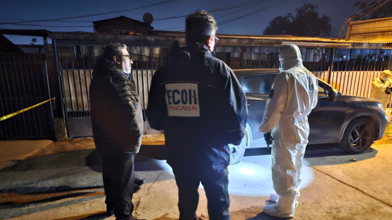 Hombre fue asesinado a tiros en plena vía pública en Estación Central