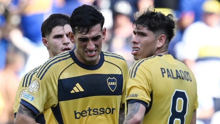 Carlos Palacios agota la pacencia de hinchas de Boca tras eliminación del Mundial de Clubes