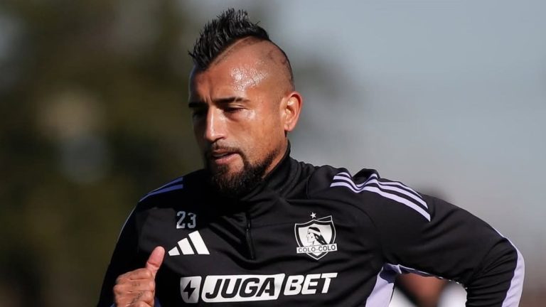 ¿Fin de ciclo en Colo Colo? Arturo Vidal apareció en la órbita de un grande de Sudamérica