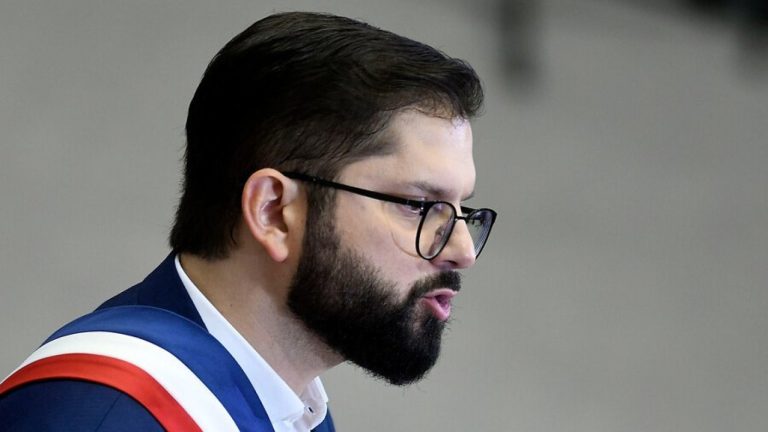 Presentan proyecto de Ley que solo afectaría al presidente Gabriel Boric