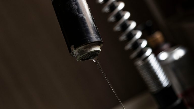 Aguas Andinas comunica que habrá cortes de suministro en Santiago el jueves 12