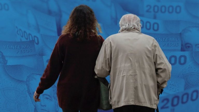 Adultos mayores pueden obtener $98.670 mensuales de por vida: Los requisitos para recibir el bono