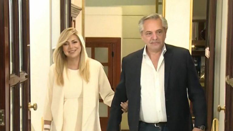 Solicitarán 12 años de cárcel contra expdte. de Argentina Alberto Fernández por caso de VIF