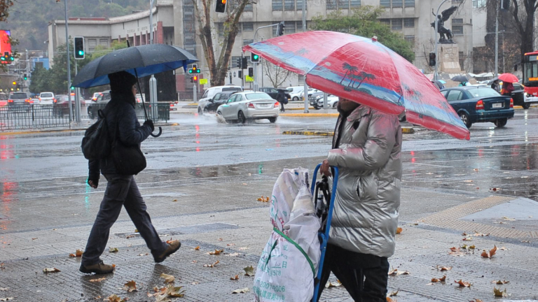 ¿Posibilidad de lluvia en Santiago? Revisa el pronóstico del tiempo de Allison Göhler