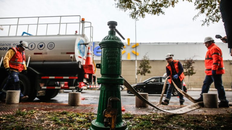Aguas Andinas anuncia prolongado corte de agua para cuatro comunas de la región Metropolitana este 23 de julio