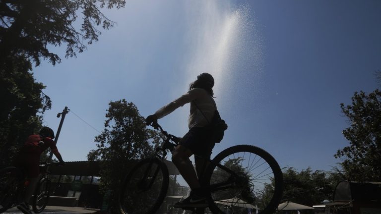 Actualizan aviso por altas temperaturas en esta región del norte de Chile: Mañana habrá 35°C
