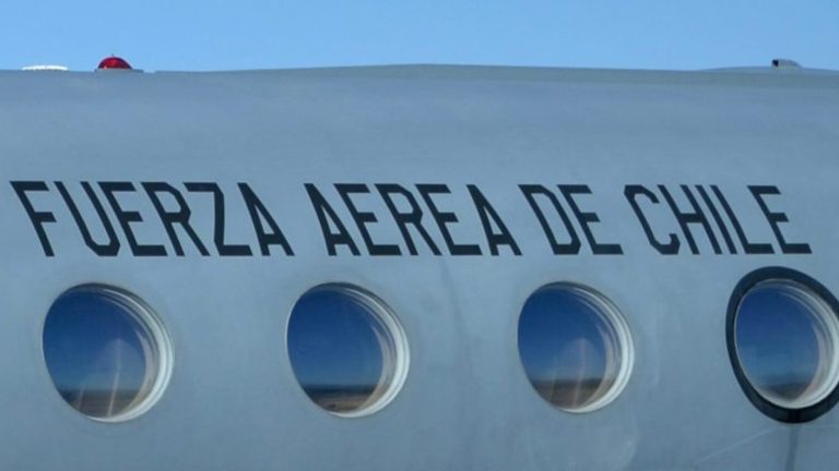 FACh anuncia que enviará a Fiscalía antecedentes por funcionarios detenidos por traslado de droga