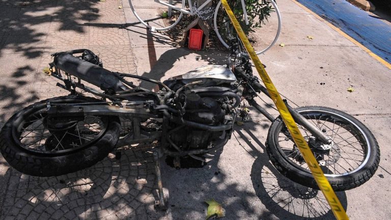 Conductor en estado de ebriedad impactó a motociclista en Independencia: La víctima falleció