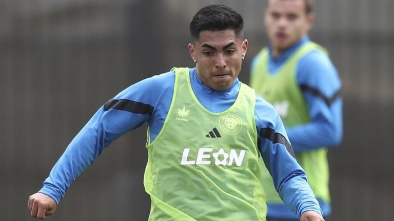 Giro en situación de Jordhy Thompson: La decisión del FC Orenburg que lo aleja del fútbol chileno