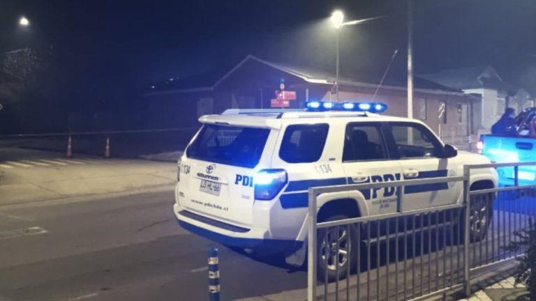 Hombre fue asesinado mientras discutía con su pareja en plaza de San Nicolás