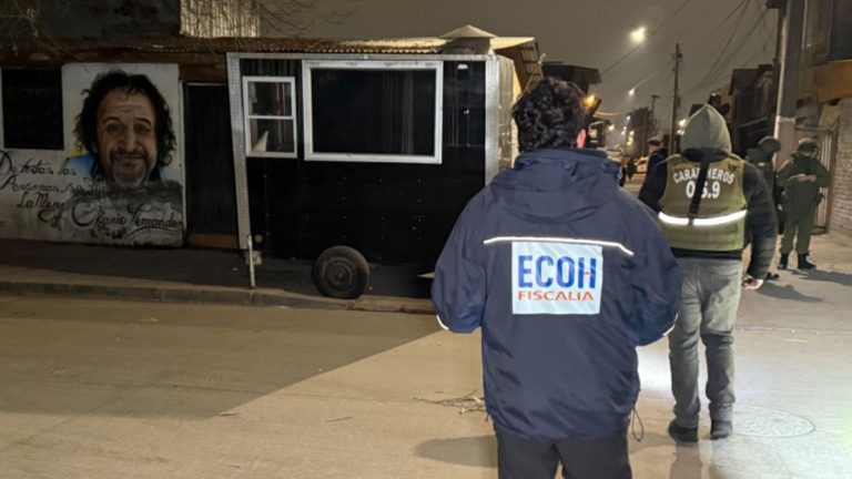 Hubo cerca de 50 disparos: Balacera en La Pintana dejó un hombre fallecido y una mujer herida