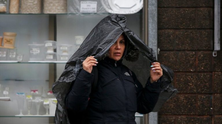 Anuncian lluvias intensas para esta semana en Santiago: Este día comenzarían