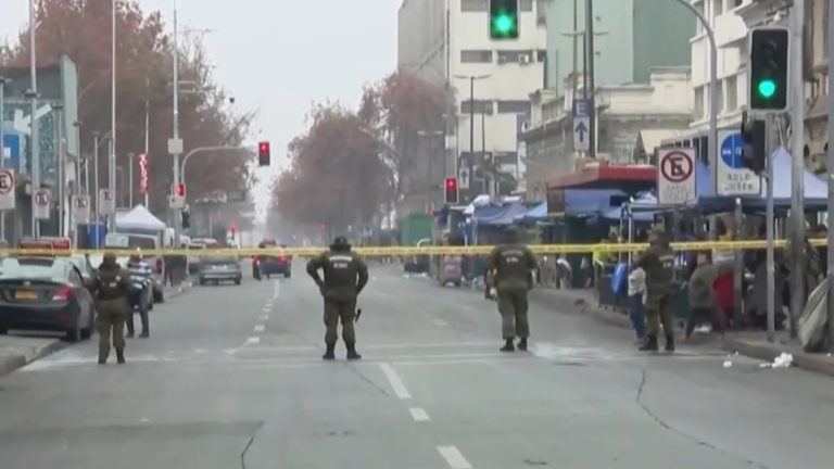 Riña entre ambulantes en Meiggs termina con un apuñalado: Es el segundo hecho de violencia en menos de un día