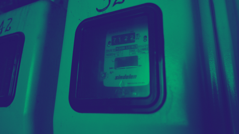 Hasta 7 horas sin luz: Enel anuncia cortes de energía para HOY en OCHO comunas de la RM