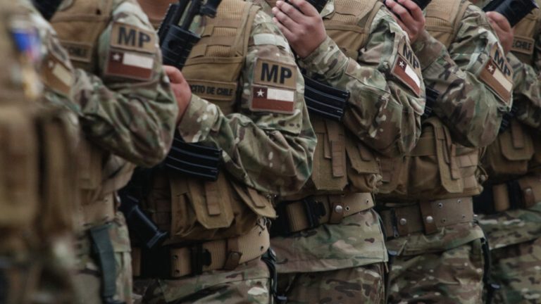 Investigan violación en Campo Militar Valdivia: Imputado es un capitán del Ejército