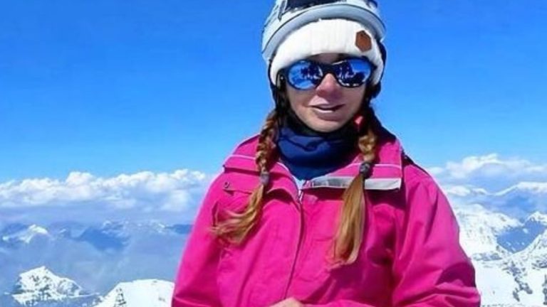 Vuelco y tragedia en caso de alpinista rusa atrapada: Rescate fue cancelado sin señales de vida