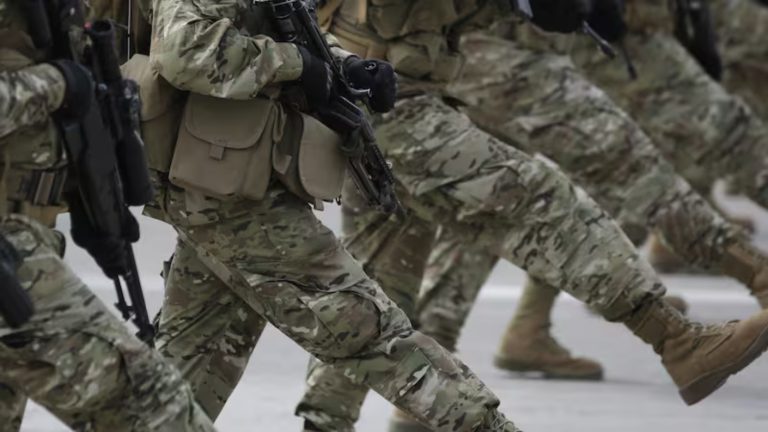 Ejército desvincula a los tres cabos que fueron sorprendidos con más de 11 kilos de marihuana