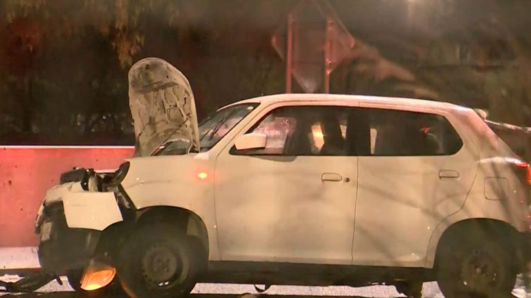 Víctima iba en el maletero: Un muerto y 7 heridos tras fatal accidente en Autopista Costanera Norte