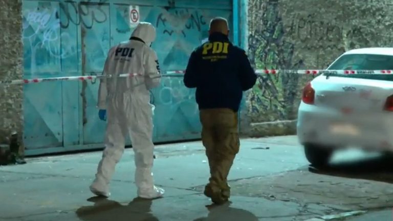 Comerciante chino fue baleado en su zapatería en Quinta Normal: Está internado grave