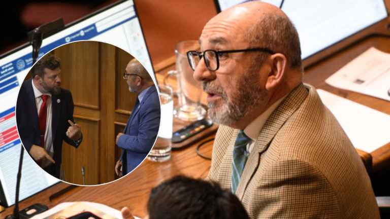 Duró un día: Diputado Romero retira criticado proyecto de ley “Tengo fe en Dios”