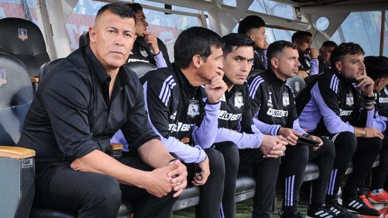 Nuevo sacudón en Colo Colo: Integrante del cuerpo técnico es despedido tras 5 años en el club