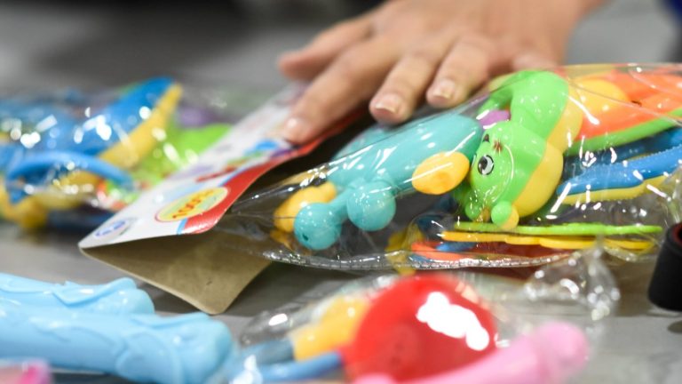 La guía definitiva para regalar el juguete adecuado para cada etapa del desarrollo