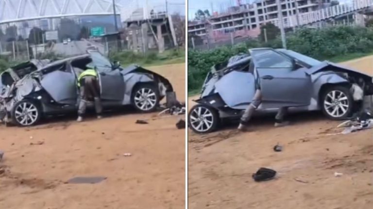 Conductor pierde control y termina destrozando su auto en cancha de San Pedro de la Paz