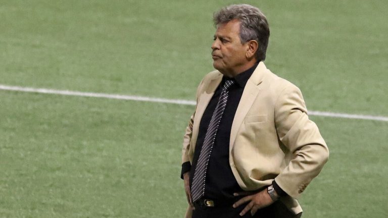 De la cancha al Congreso: Jorge Garcés fue ratificado como candidato a diputado