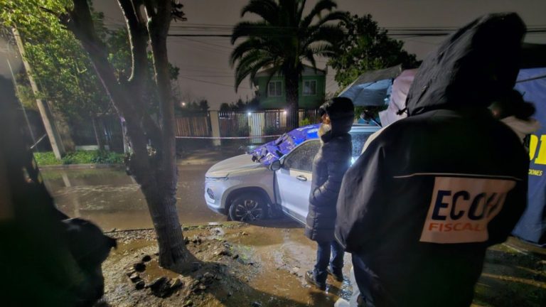 Hubo más de 50 disparos: Hombre fue asesinado dentro de su vehículo en San Ramón