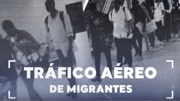 “Ando como perro...”: Las escuchas que develaron arriendo ilegal de aviones para traficar migrantes