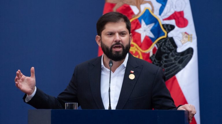 Presidente Boric confirmó que se sometió a examen de drogas: “Comparto los resultados”