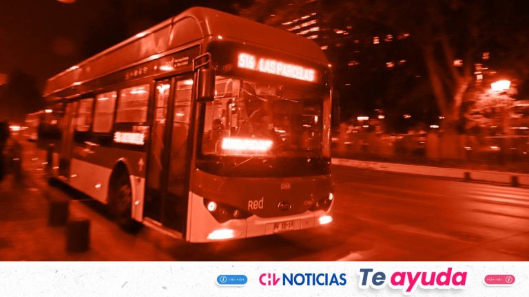 Más de 50 recorridos: Revisa las comunas afectadas por el paro de conductores de este martes del Sistema Red