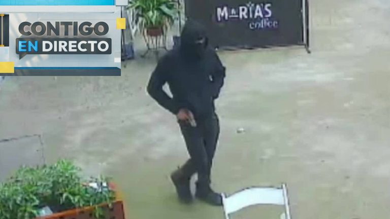 Con arma de fuego y rostro cubierto: Ladrón solitario tiene atemorizado a locatarios de Viña del Mar