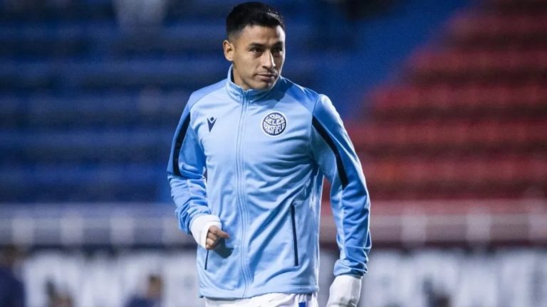 Serrucho para rato: Vélez destaca a Claudio Baeza y extiende su contrato hasta el 2027