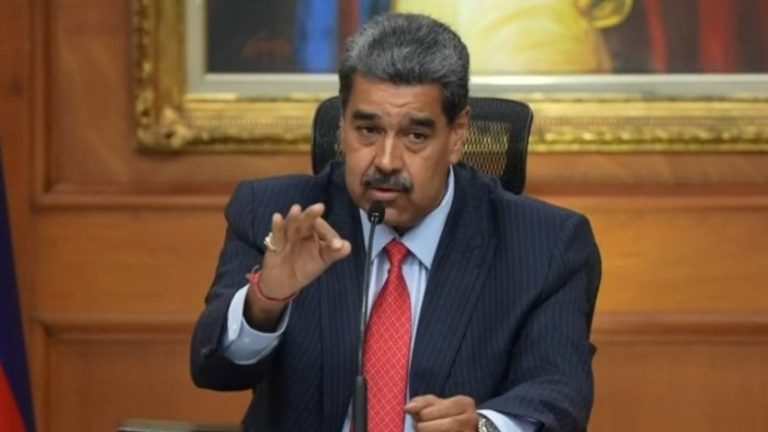 Nicolás Maduro acusó que Estados Unidos “viene por el petróleo venezolano” tras ataque a embarcación