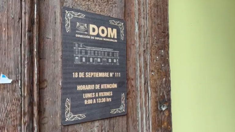 Cobraban por agilizar trámites y manipulaban concesiones: Así operaba la red de corrupción pública desbaratada en Arica