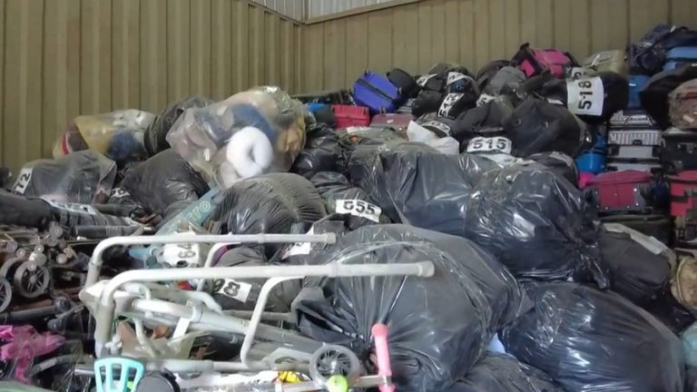 Remate de 300 maletas extraviadas en el Aeropuerto de Pudahuel: ¿Cómo y cuándo participar?