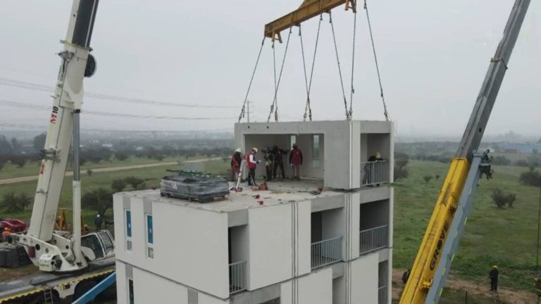 Así lograron levantar un edificio de seis pisos en apenas un día en Chile: Ocuparon impresoras 3D
