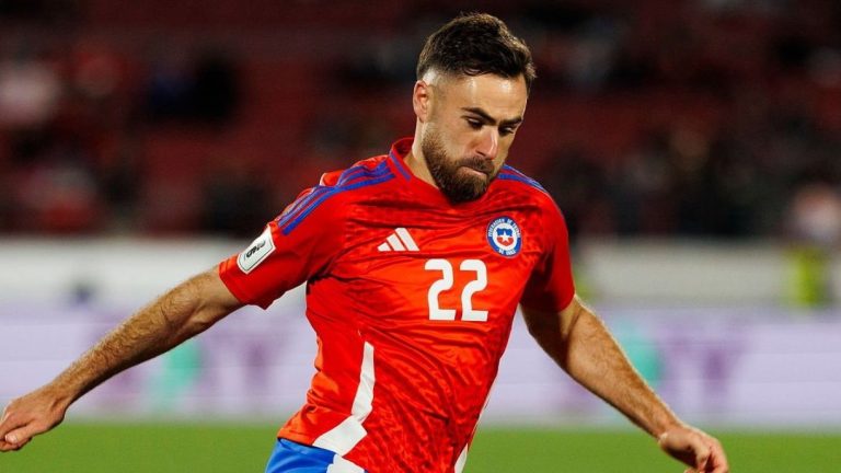 “Chile no ganó porque...”: Periodista uruguayo arremetió contra Ben Brereton tras empate ante La Roja