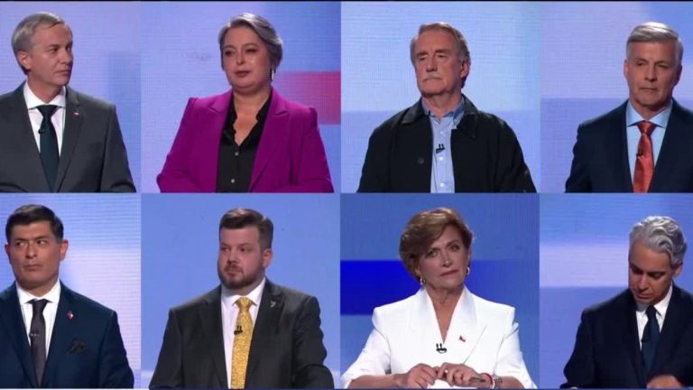 ¿Regularizar a inmigrantes irregulares? Las respuestas de los candidatos en el Debate Presidencial 2025