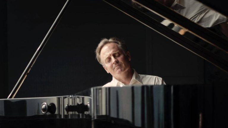 Destacado pianista chileno Alfredo Perl regresa a Chile con función en Teatro del Lago