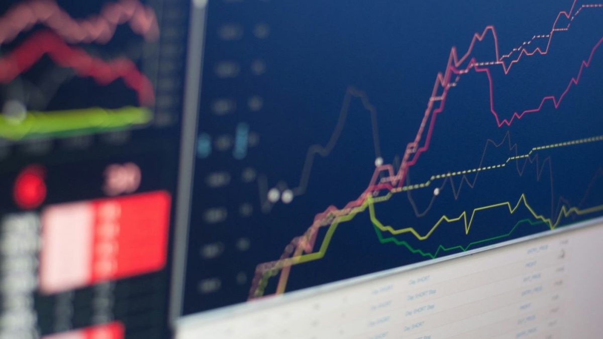 Fondo E de las AFP registra caída del 10,4% tras pérdidas en derivados financieros