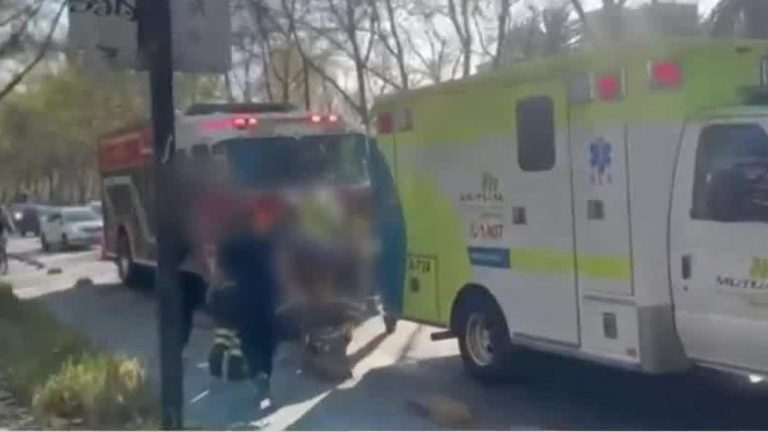 Dos estudiantes fueron apuñalados durante celebración en universidad del centro de Santiago