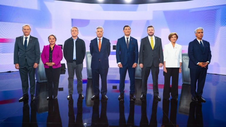 Panel Ciudadano UDD: Así cambió el apoyo a quienes aspiran a la presidencia tras debate de Chilevisión