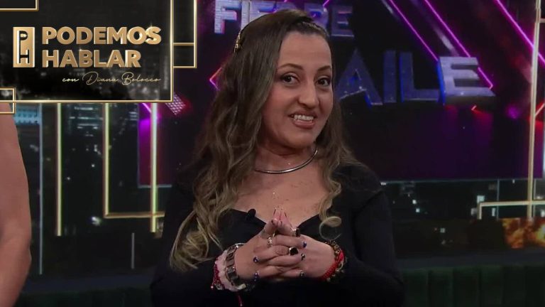Raquel Castillo sorprendió con innumerables imitaciones en vivo en Podemos Hablar