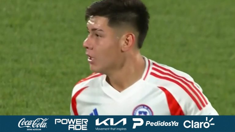 ¡Avisó Chile! Así fue el cabezazo de Celis que pasó muy cerca del arco mexicano